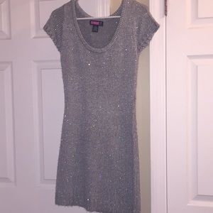 Sparkly silver dress or top for leggings